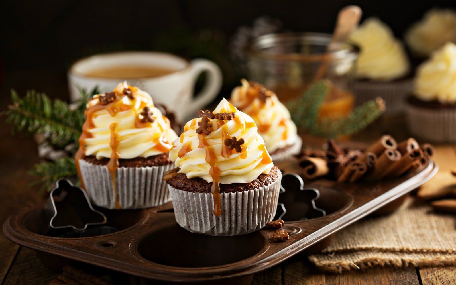 Keto Gingerbread Cupcakes - Nutracelle