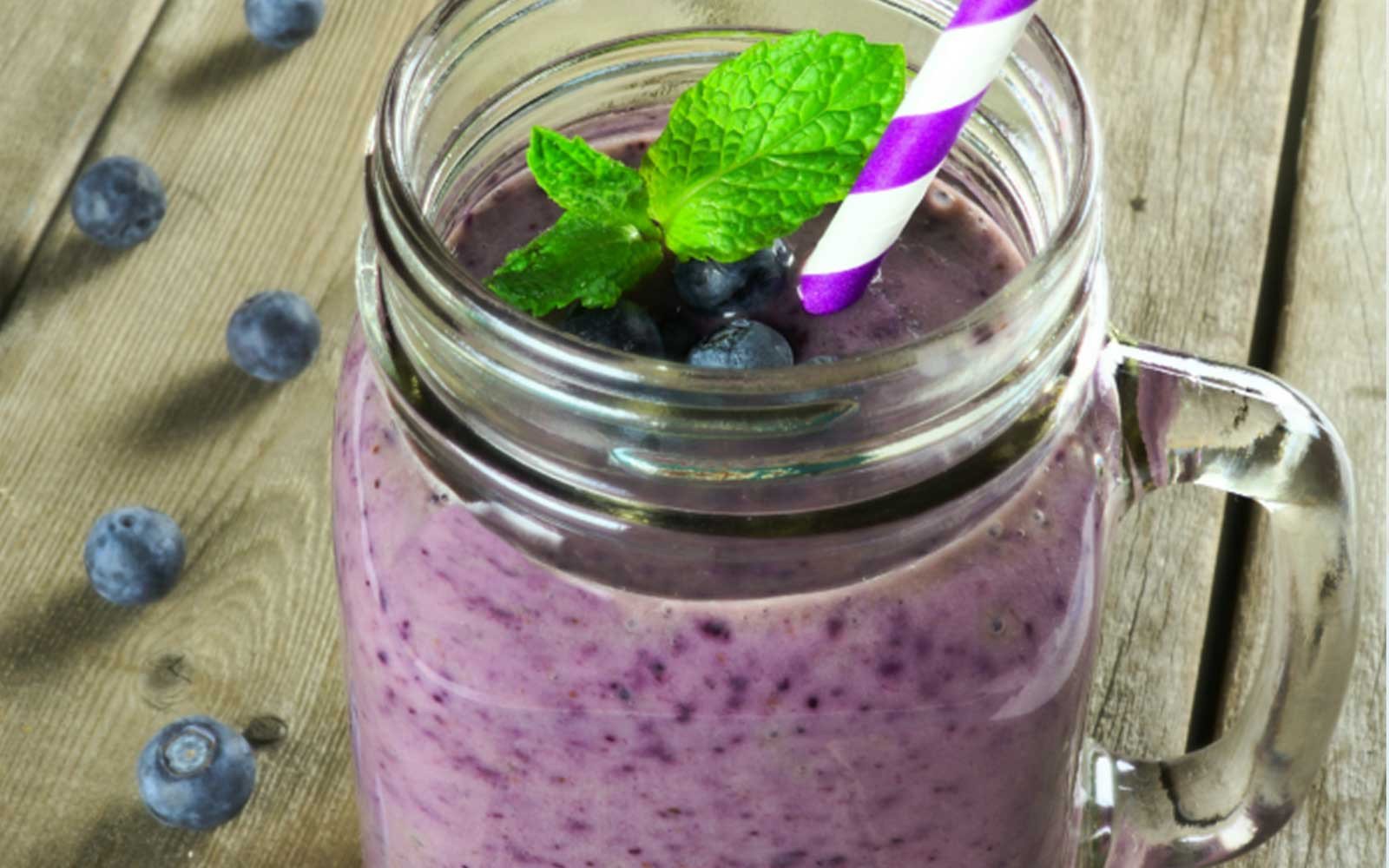 Blueberry Nutmeg Smoothie - Nutracelle