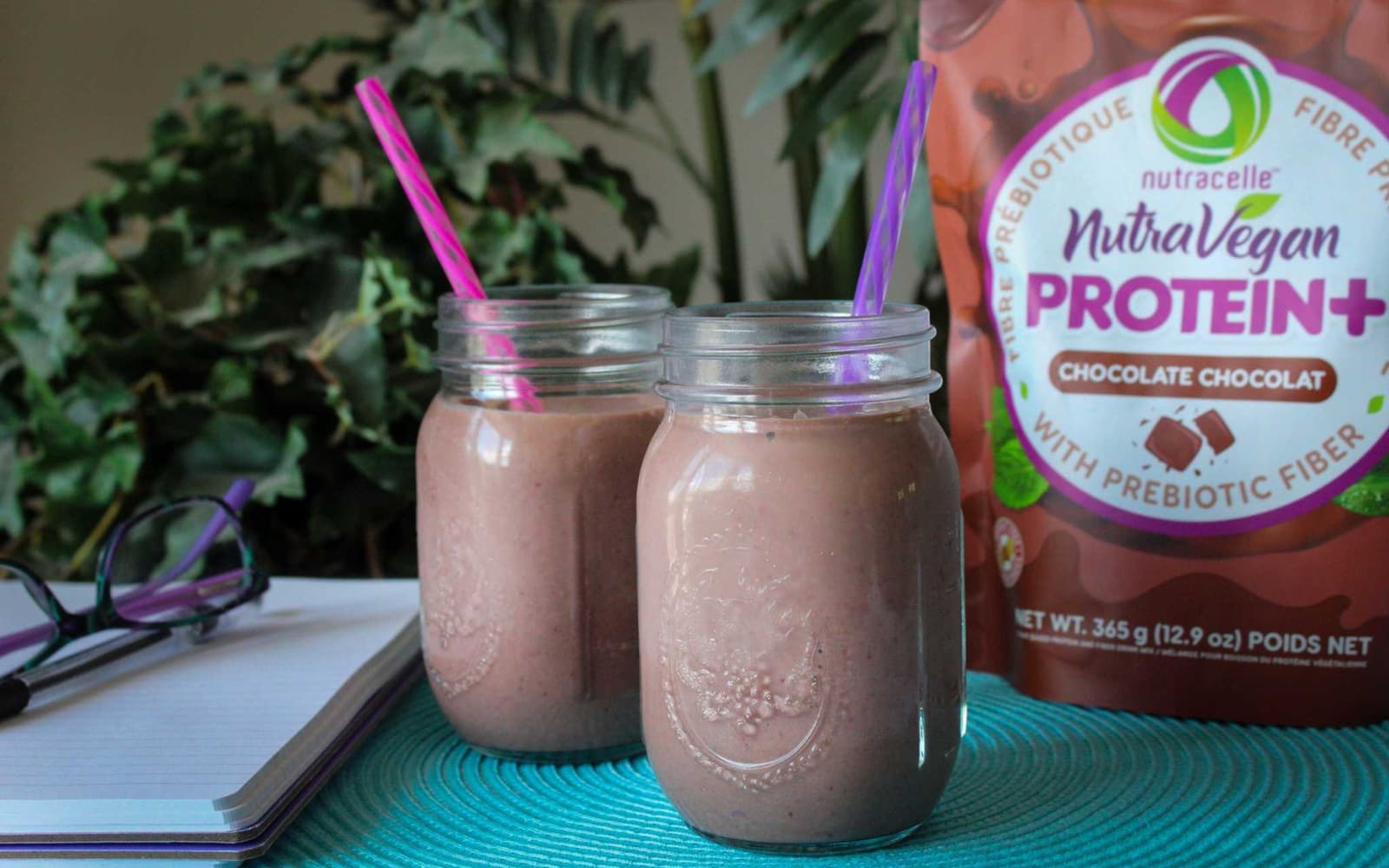 Chocolate Berry Vegan Smoothie - Nutracelle