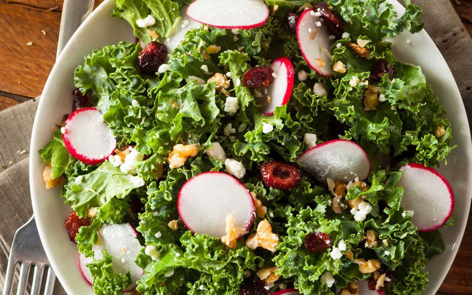 Colourful Kale Superfood Salad with Parmesan Garlic Protein Crackers - Nutracelle