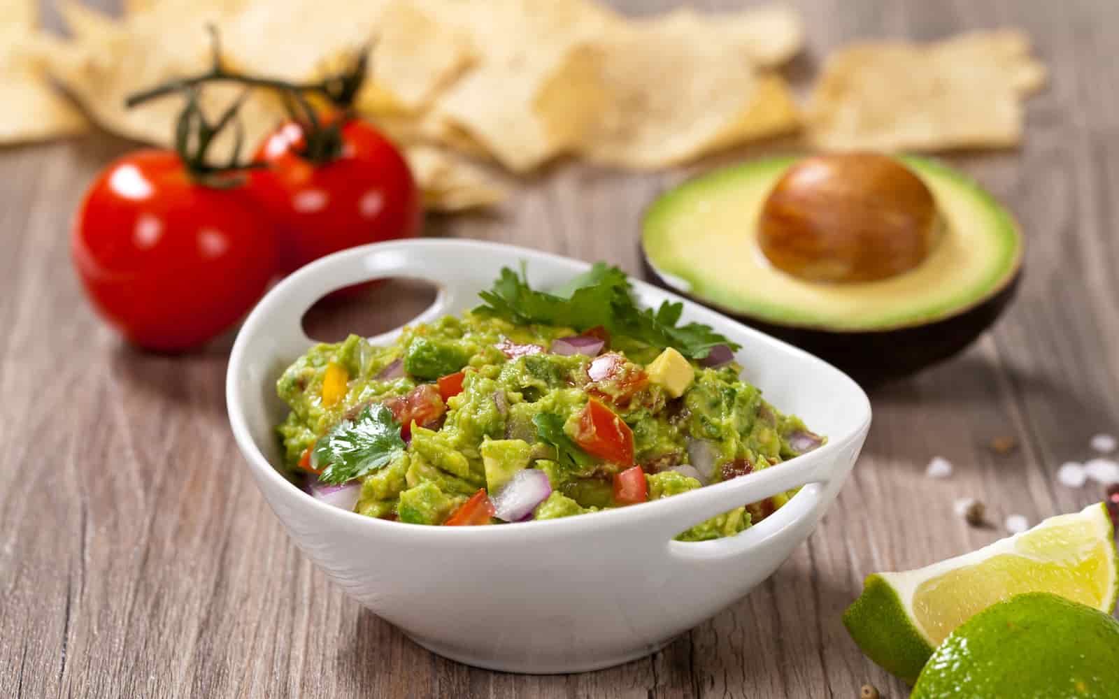 Creamy Low Carb Guacamole - Nutracelle