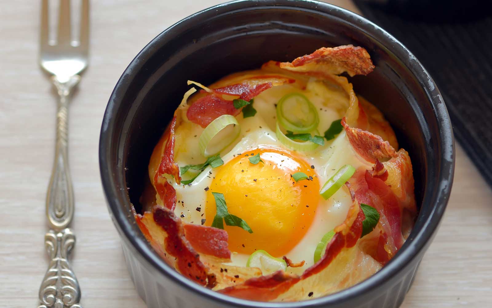 Delicious Bacon Egg Nests - Nutracelle