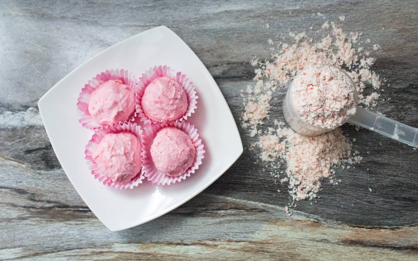 Keto Strawberry Cream Fat Bombs - Nutracelle