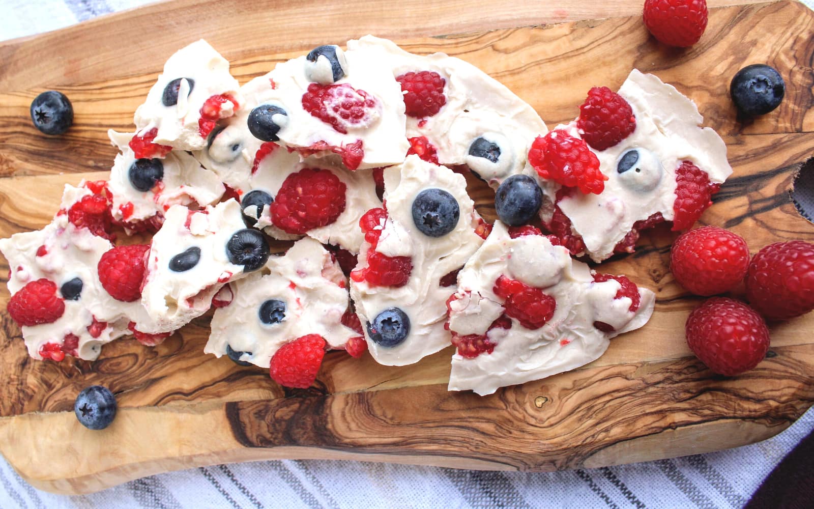 Low Carb Vanilla Fruit Bark - Nutracelle