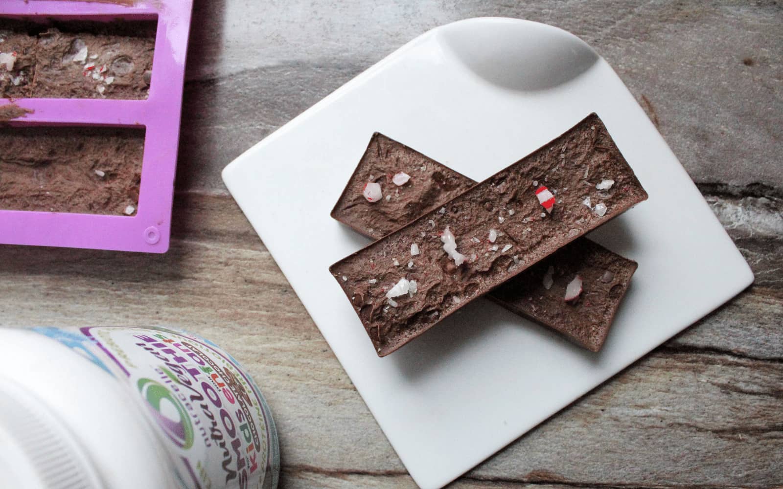 Sugar-Free Peppermint Bark Bars - Nutracelle