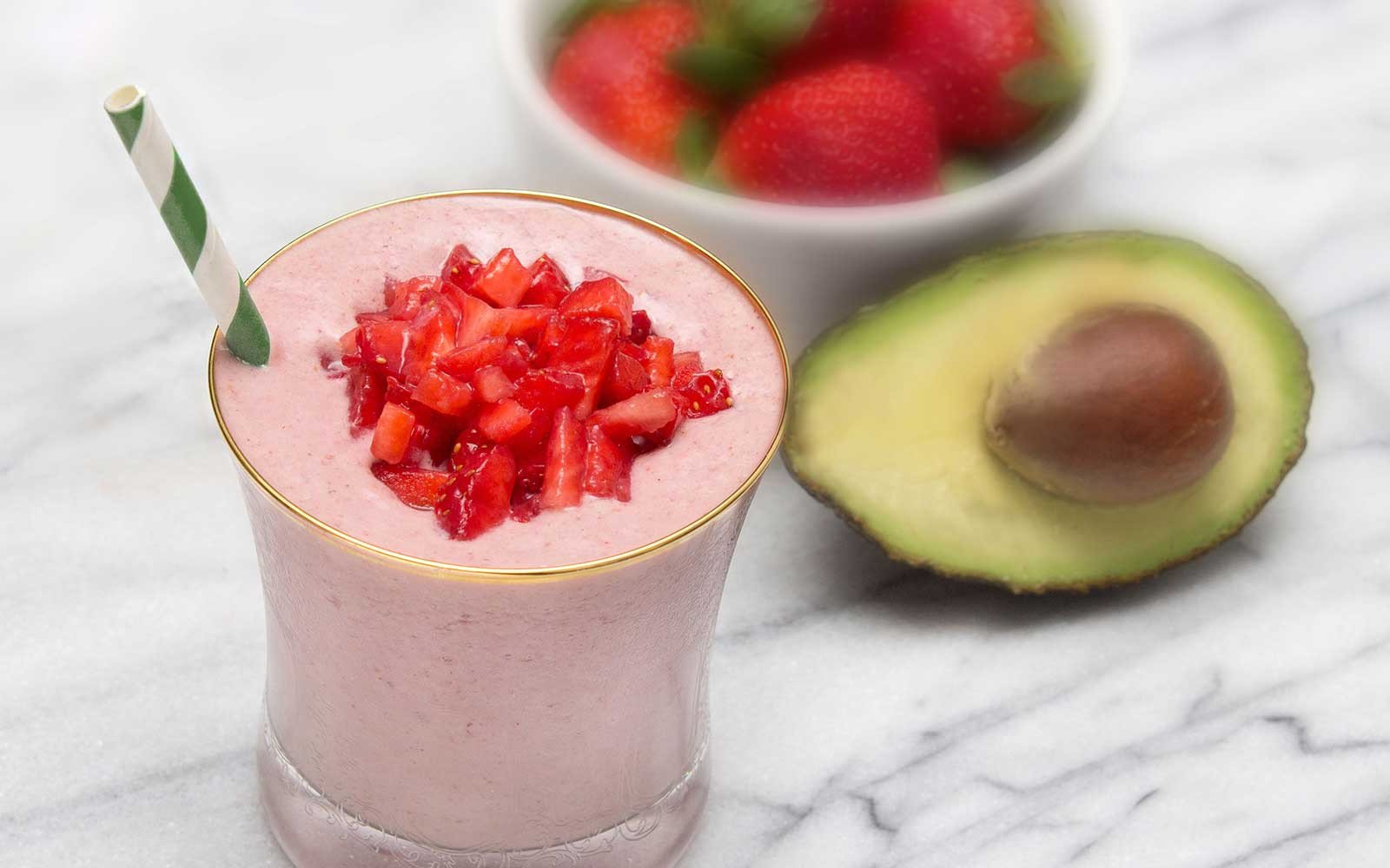 Thick And Creamy Strawberry Avocado Smoothie - Nutracelle